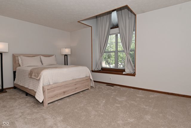 4758 Stansbury Lane, Indianapolis, IN 46254