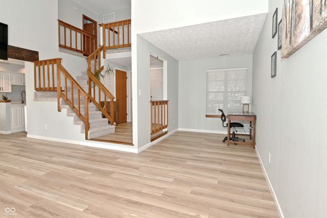 4758 Stansbury Lane, Indianapolis, IN 46254