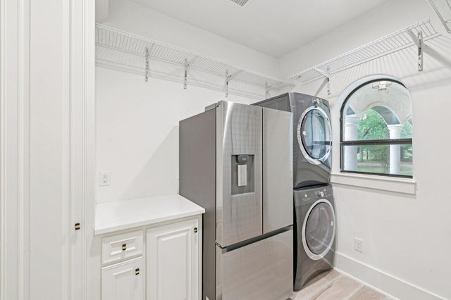 125 Carriage CT, Bastrop, TX 78602