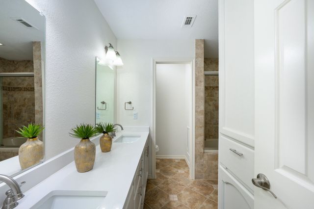 4703 El Brevo Court, Arlington, TX 76017