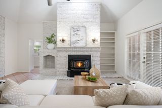 4703 El Brevo Court, Arlington, TX 76017