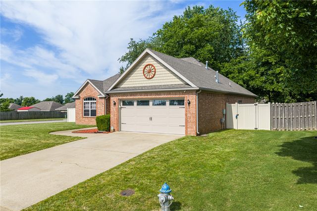 524 Westford Street, Springdale, AR 72762
