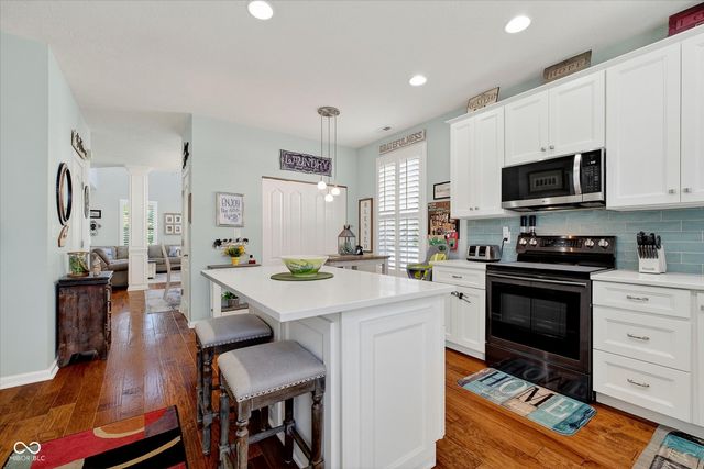 13486 E 131st Street 1401, Fishers, IN 46037