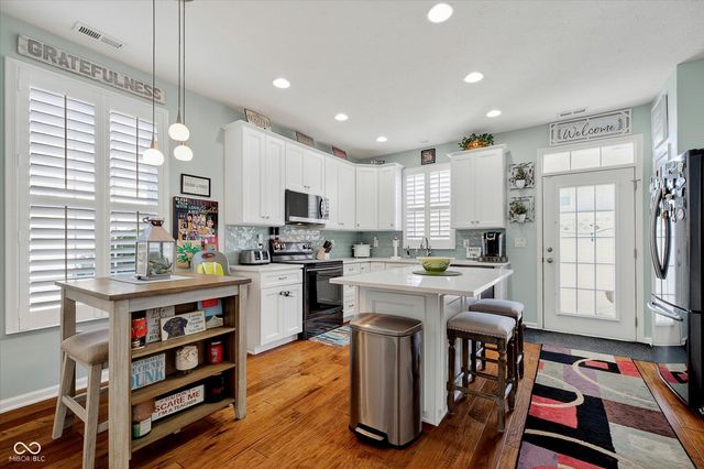 13486 E 131st Street 1401, Fishers, IN 46037