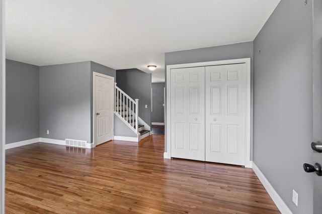 16124 Foliage Avenue W, Rosemount, MN 55068