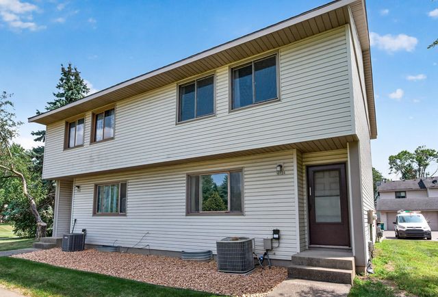 16124 Foliage Avenue W, Rosemount, MN 55068