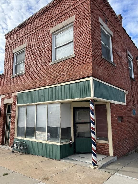 4100 Prospect Avenue, Kansas City, MO 64130