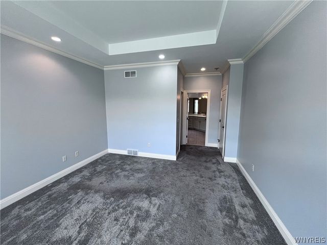 18 Saint Charles Court, Amherst, NY 14221