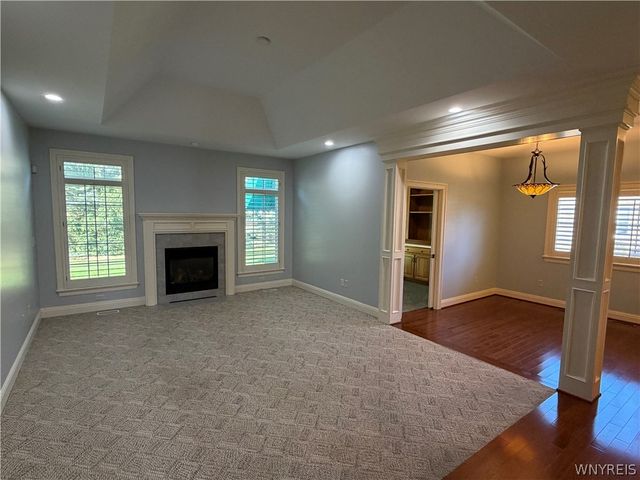 18 Saint Charles Court, Amherst, NY 14221