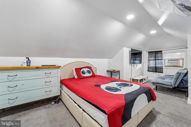 1016 LEIPER ST, Crum Lynne, PA 19022