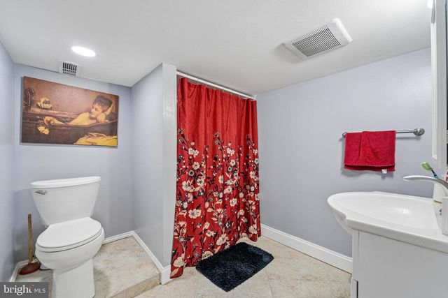 1016 LEIPER ST, Crum Lynne, PA 19022