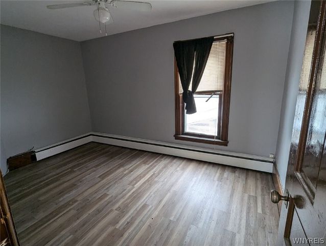 275 Ontario Street, Lockport City, NY 14094