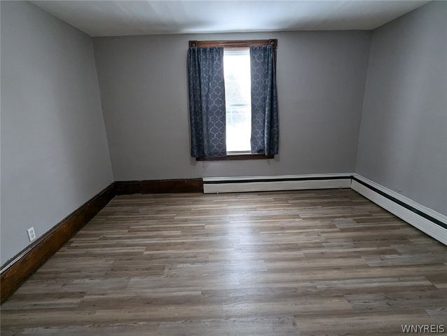 275 Ontario Street, Lockport City, NY 14094