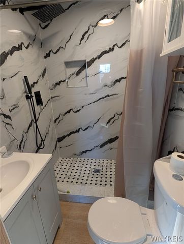 275 Ontario Street, Lockport City, NY 14094