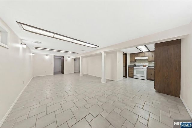 94 Maple, Kearny, NJ 07032