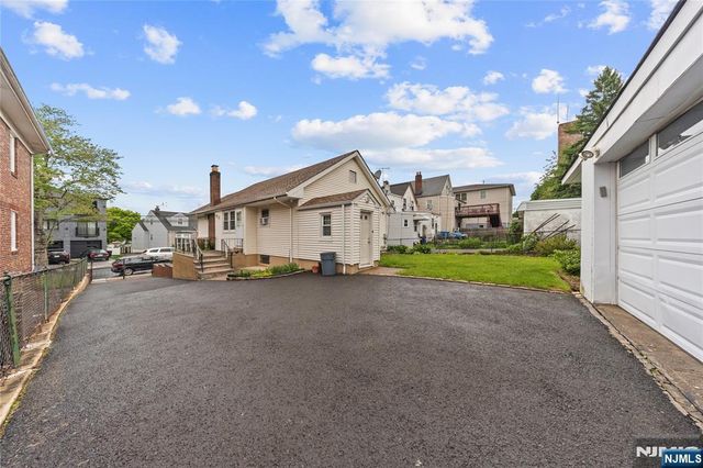 94 Maple, Kearny, NJ 07032