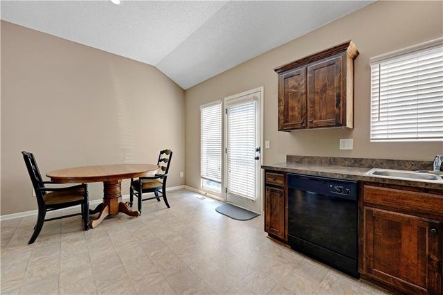 23545 W 126TH Terrace, Olathe, KS 66061