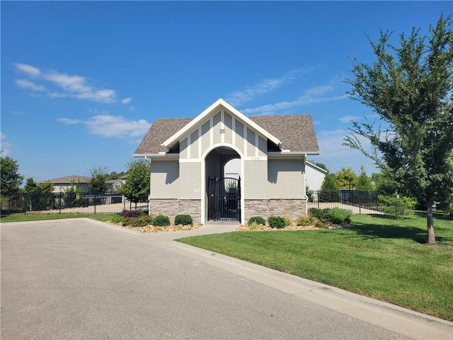 23545 W 126TH Terrace, Olathe, KS 66061