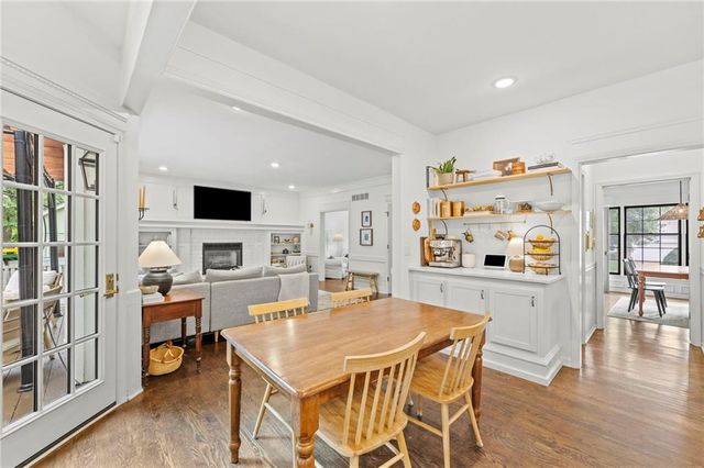 14001 W 114th Terrace, Olathe, KS 66215