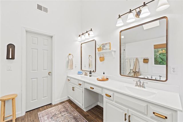 14001 W 114th Terrace, Olathe, KS 66215