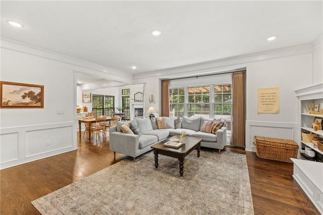 14001 W 114th Terrace, Olathe, KS 66215