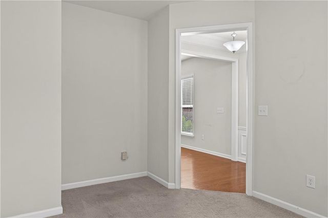 329 Sandy Springs Drive, Griffin, GA 30223