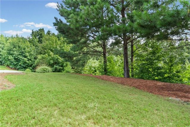 329 Sandy Springs Drive, Griffin, GA 30223
