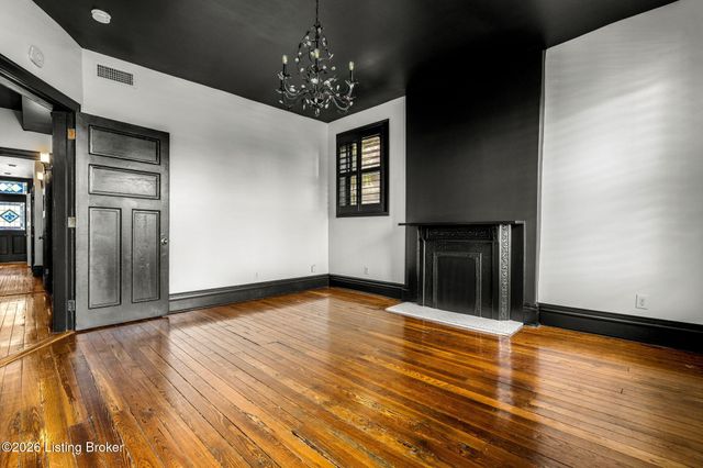 1127 S 2nd St, Louisville, KY 40203
