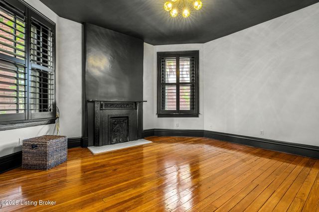 1127 S 2nd St, Louisville, KY 40203