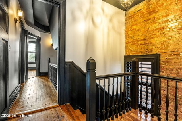 1127 S 2nd St, Louisville, KY 40203