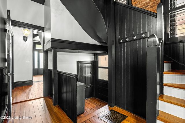 1127 S 2nd St, Louisville, KY 40203