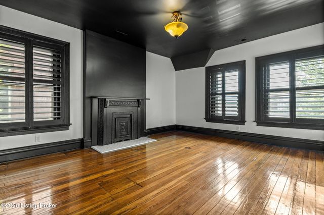 1127 S 2nd St, Louisville, KY 40203