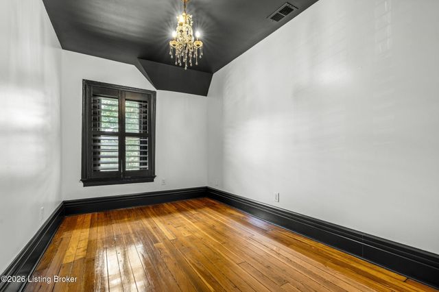 1127 S 2nd St, Louisville, KY 40203