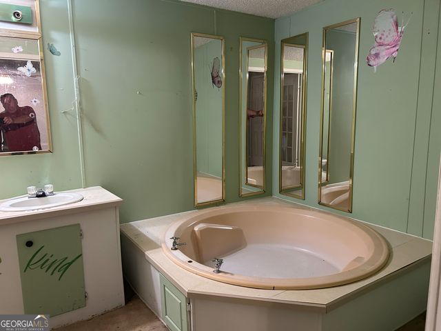 869 Carter Mountain Road, Rockmart, GA 30153