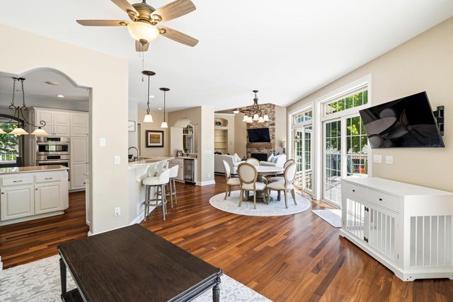 1801 E Juniper WAY, Hartland, WI 53029