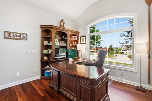1801 E Juniper WAY, Hartland, WI 53029