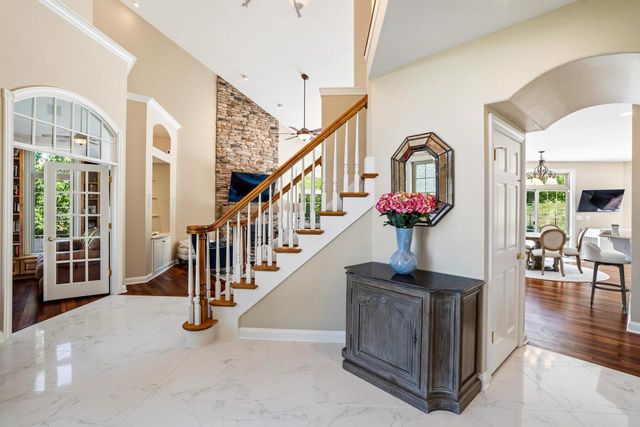 1801 E Juniper WAY, Hartland, WI 53029