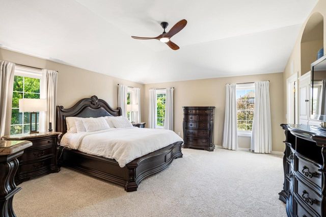 1801 E Juniper WAY, Hartland, WI 53029