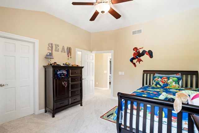 1801 E Juniper WAY, Hartland, WI 53029