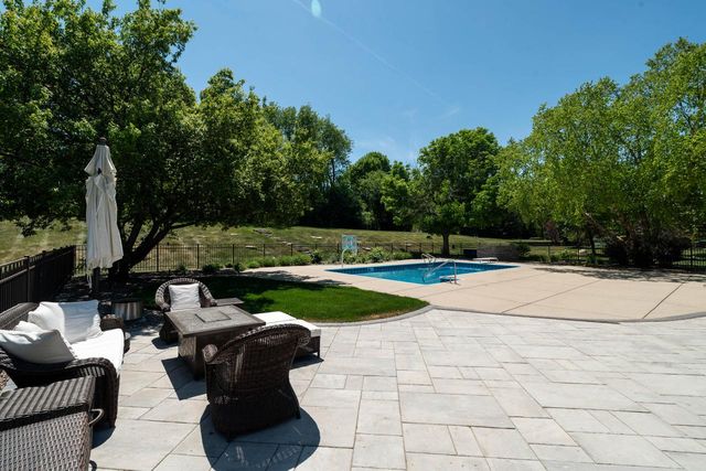 1801 E Juniper WAY, Hartland, WI 53029