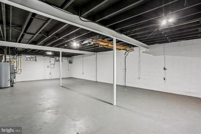 420 LAMBERTON DR, Silver Spring, MD 20902