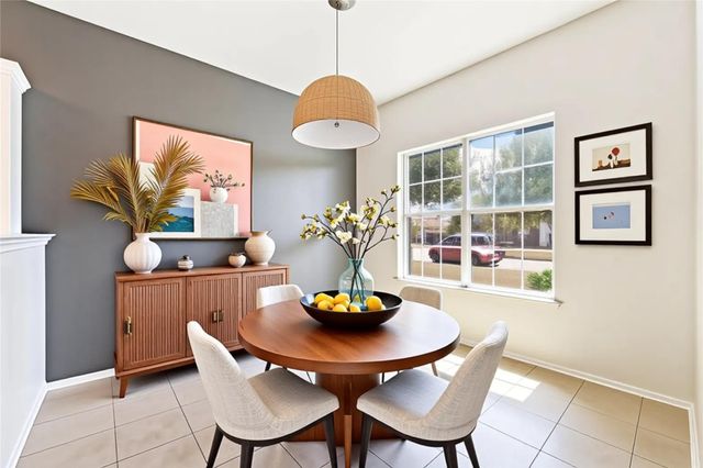 112 Flinn ST, Hutto, TX 78634