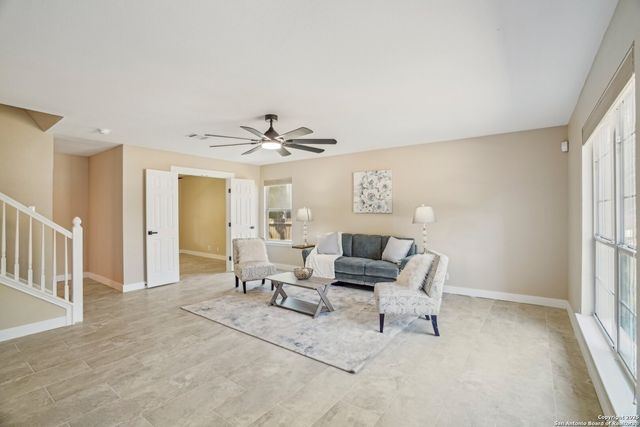 7230 SUNRISE LK, San Antonio, TX 78244