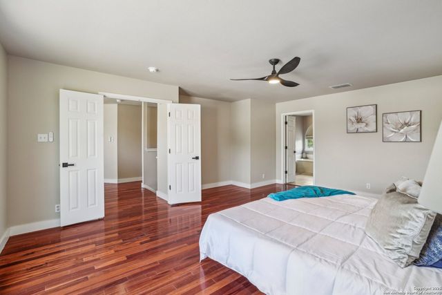 7230 SUNRISE LK, San Antonio, TX 78244