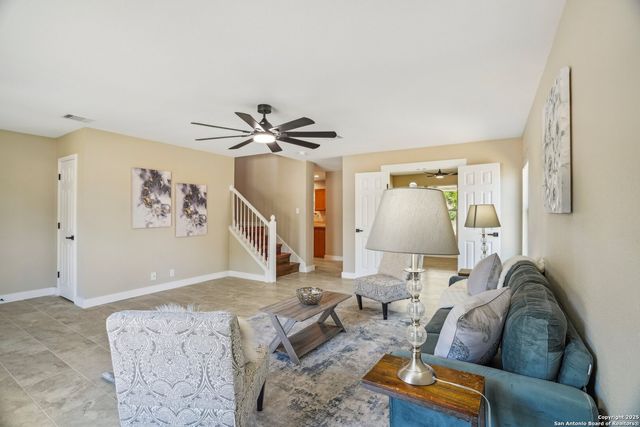 7230 SUNRISE LK, San Antonio, TX 78244