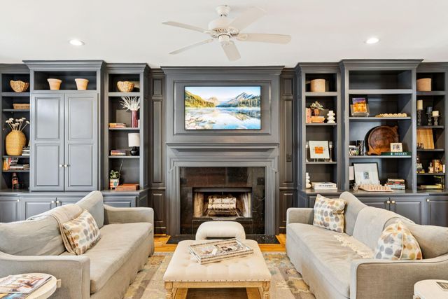 22 Limehouse Street, Charleston, SC 29401