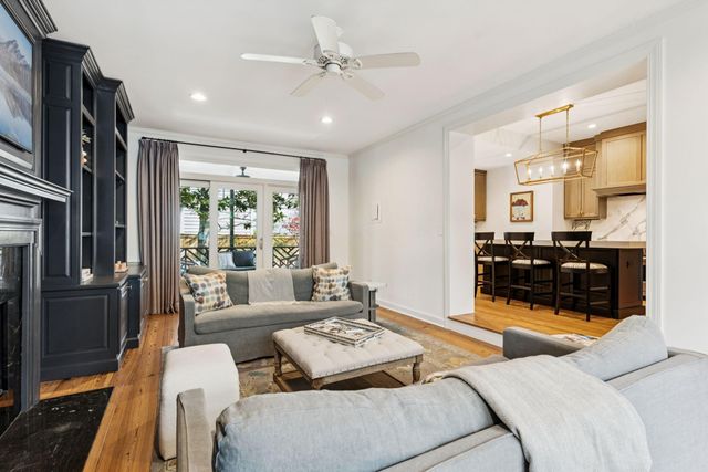 22 Limehouse Street, Charleston, SC 29401