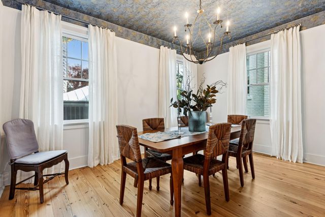 22 Limehouse Street, Charleston, SC 29401