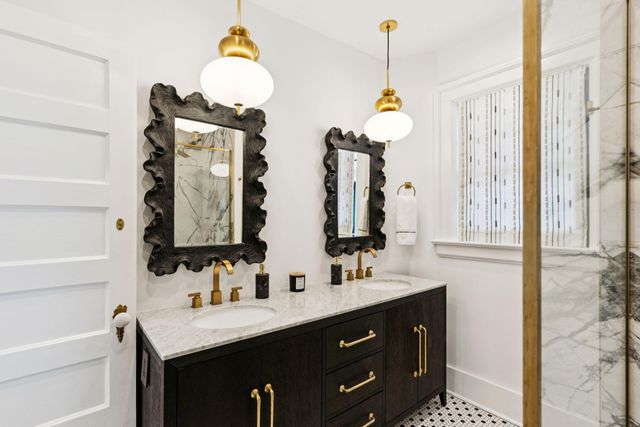 22 Limehouse Street, Charleston, SC 29401