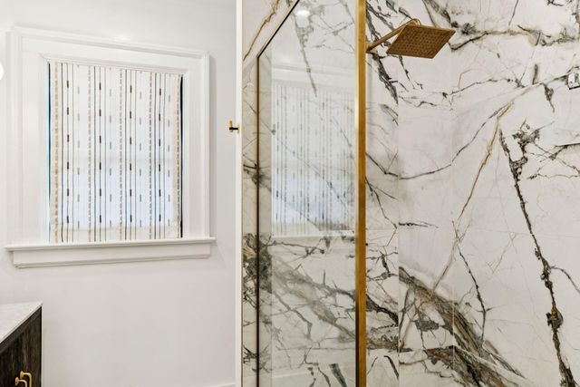 22 Limehouse Street, Charleston, SC 29401